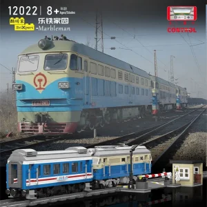 MOULD KING World Railway Series Power DF4B Diesel Locomotive Model 12022 Building Block Brick Children Train Toys Boy Gifts 1